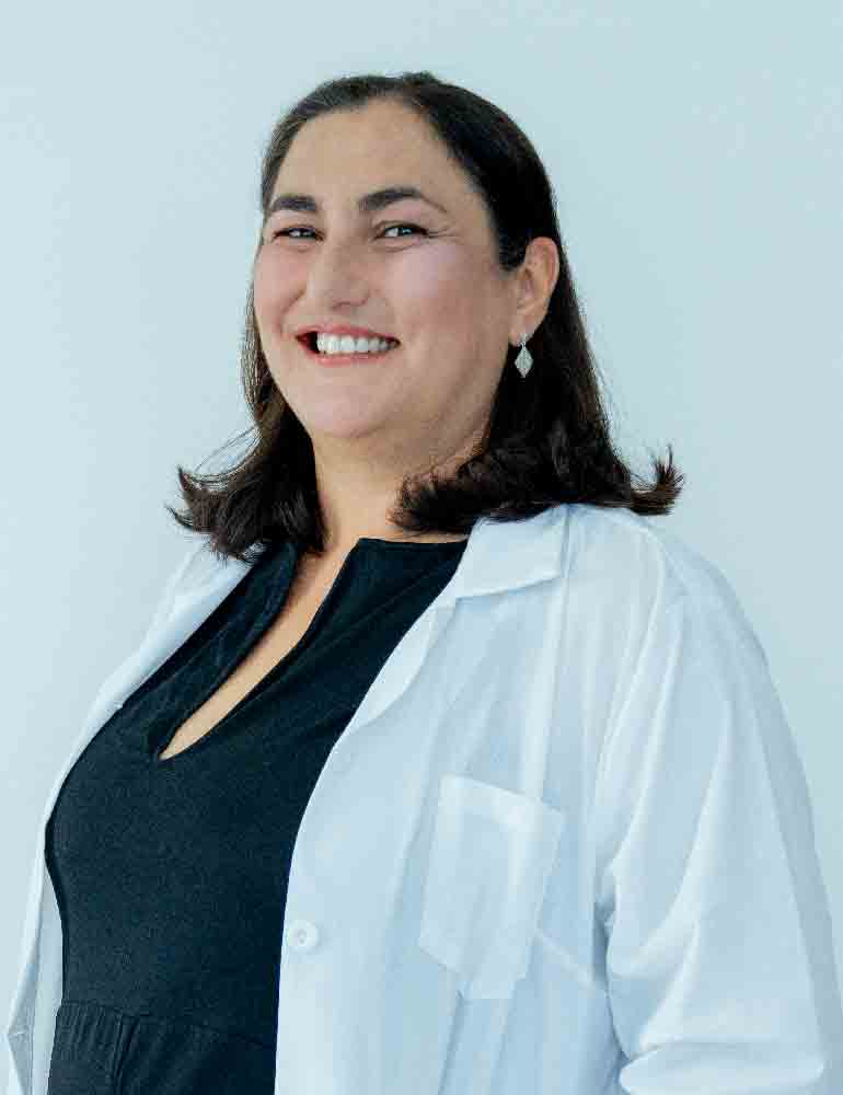 Dra. Claudia Salas, médico pediatra