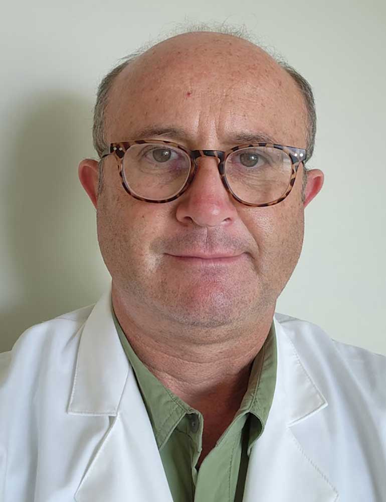 Dr. Fernando Benavente Médico Traumatólogo Adultos